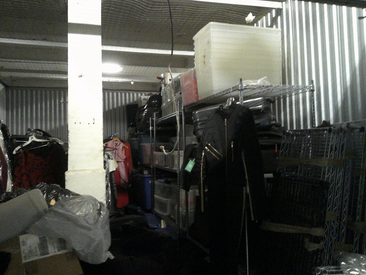 10 x 20 storage unit in Jamaica, NY