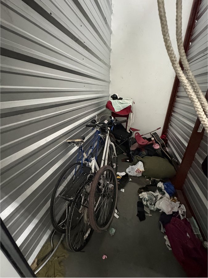 6 x 10 storage unit in Albuquerque, NM