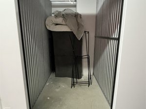 5 x 10 storage unit in Bound Brook, NJ