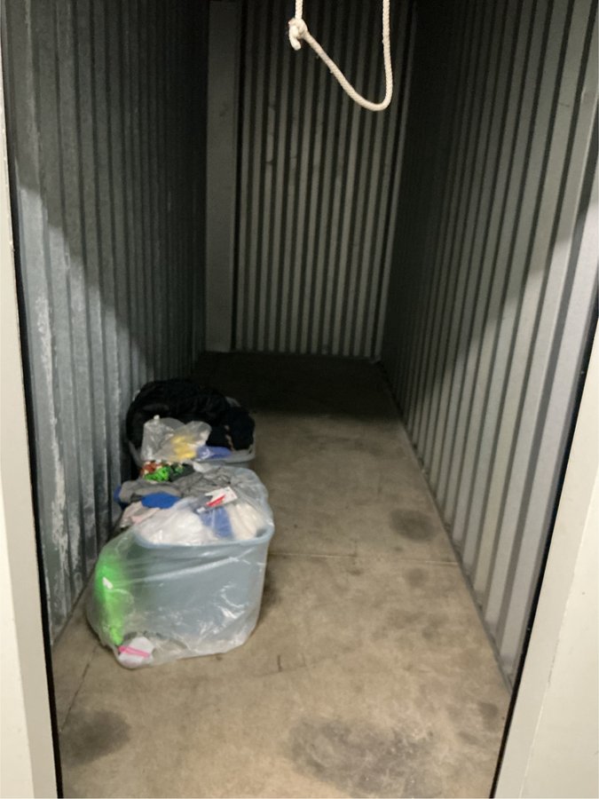 5 x 15 storage unit in Cleveland, OH