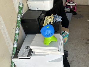 10 x 20 storage unit in Lancaster, TX