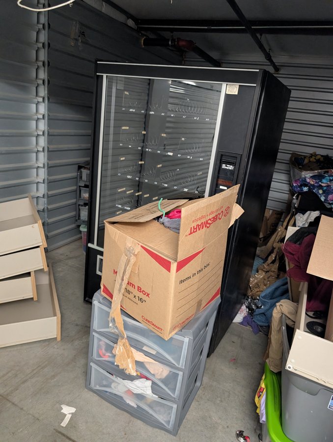 10 x 15 storage unit in Mansfield, TX