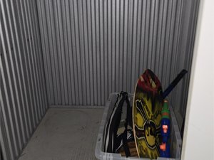 5 x 5 storage unit in Coral Springs, FL