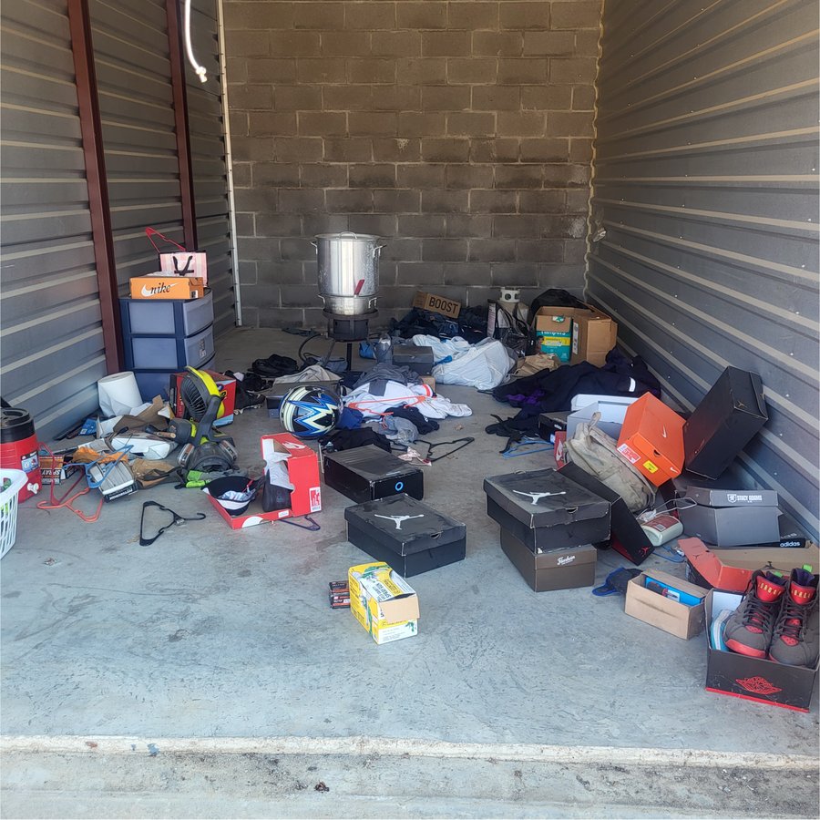 10 x 20 storage unit in Mansfield, TX