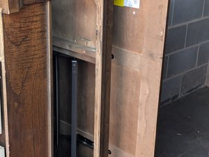 10 x 10 unit in Arlington