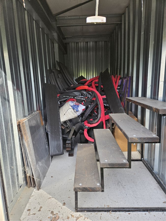 5 x 15 storage unit in Flint, MI