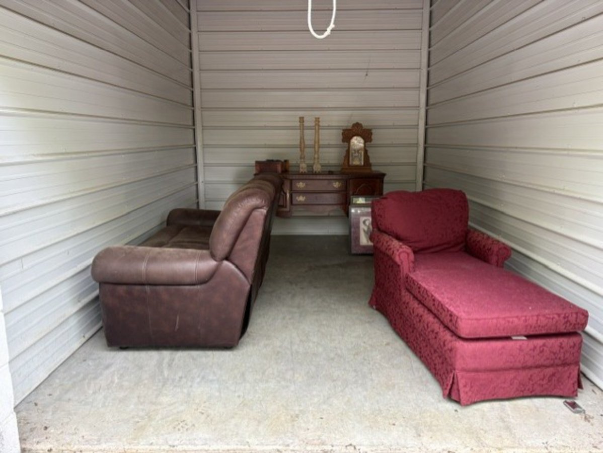 10 x 15 storage unit in Old Hickory, TN