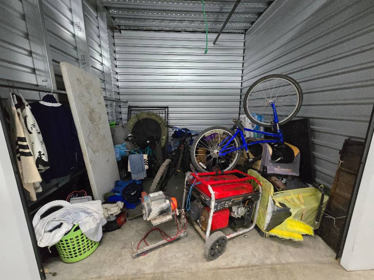 10 x 10 storage unit in Austin, TX