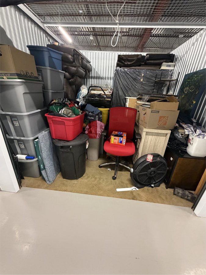 10 x 10 storage unit in Allentown, PA