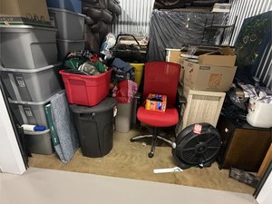 10 x 10 storage unit in Allentown, PA