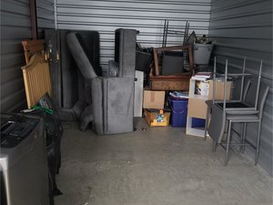 10 x 20 storage unit in Mansfield, TX