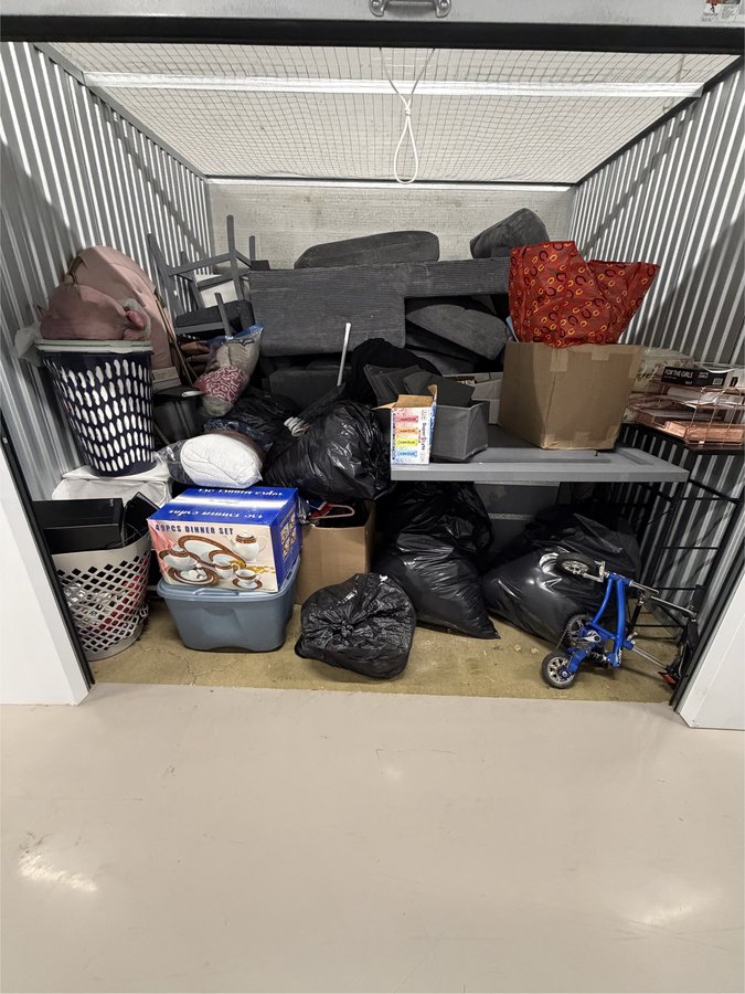 10 x 10 storage unit in Allentown, PA