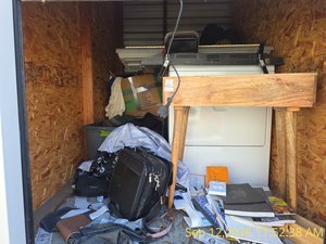 5 x 8 storage unit in Fairfield, CA