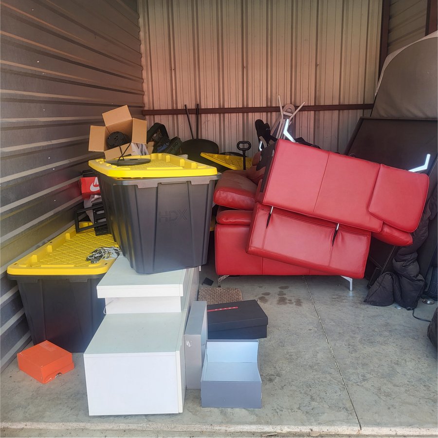 10 x 15 storage unit in Mansfield, TX