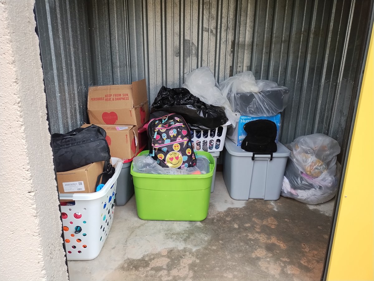 10 x 5 storage unit in Columbia, SC