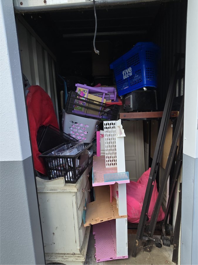 5 x 10 storage unit in Howell, NJ