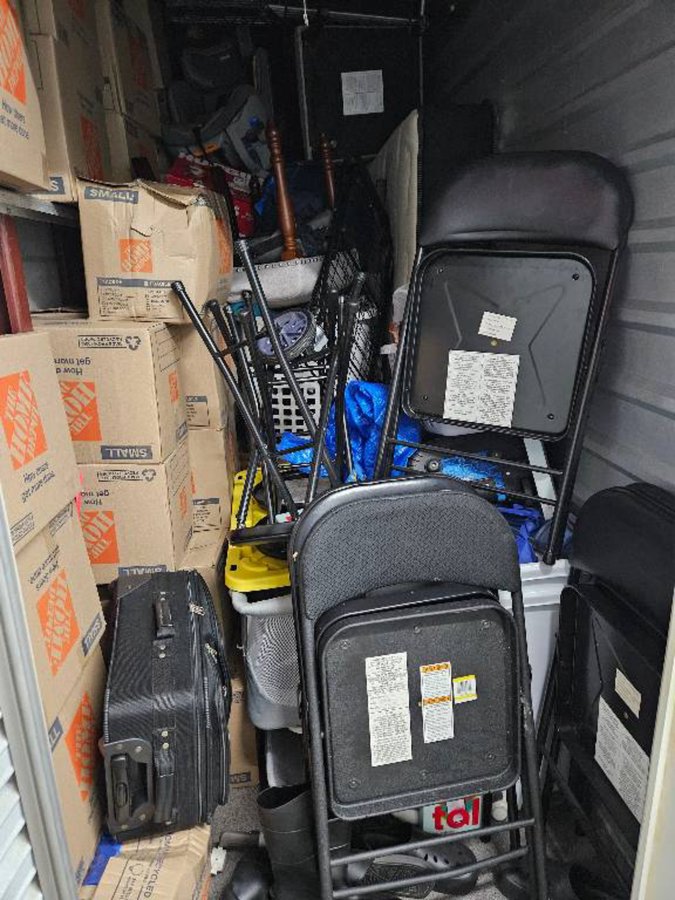 5 x 15 storage unit in Germantown, MD