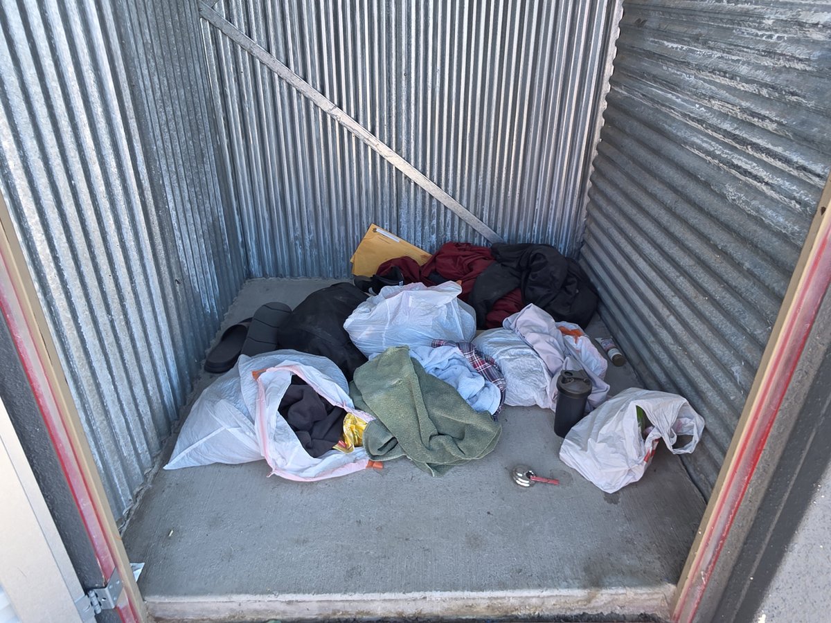 5 x 5 storage unit in Phoenix, AZ