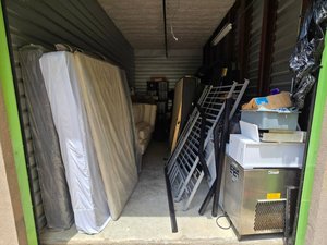10 x 20 storage unit in Richmond, TX