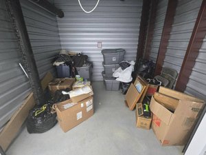 10 x 10 storage unit in Richmond, TX
