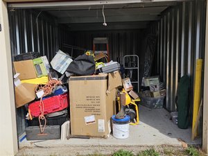 10 x 20 storage unit in Flint, MI