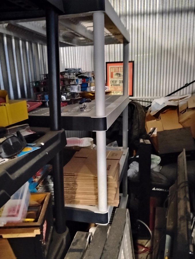 10 x 13 storage unit in Memphis, TN