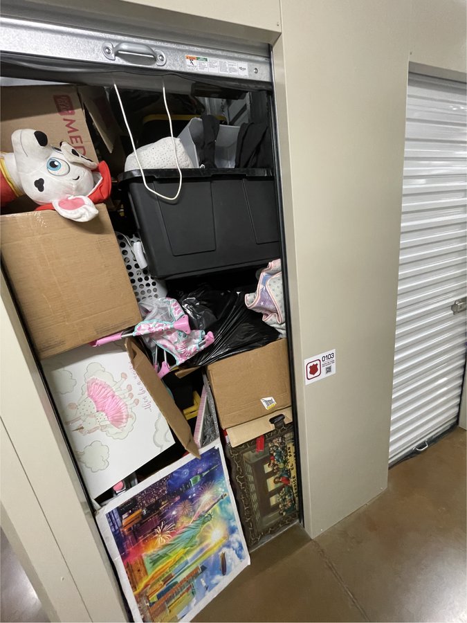 5 x 5 storage unit in Tucson, AZ