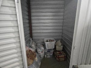 5 x 5 storage unit in Dallas, TX