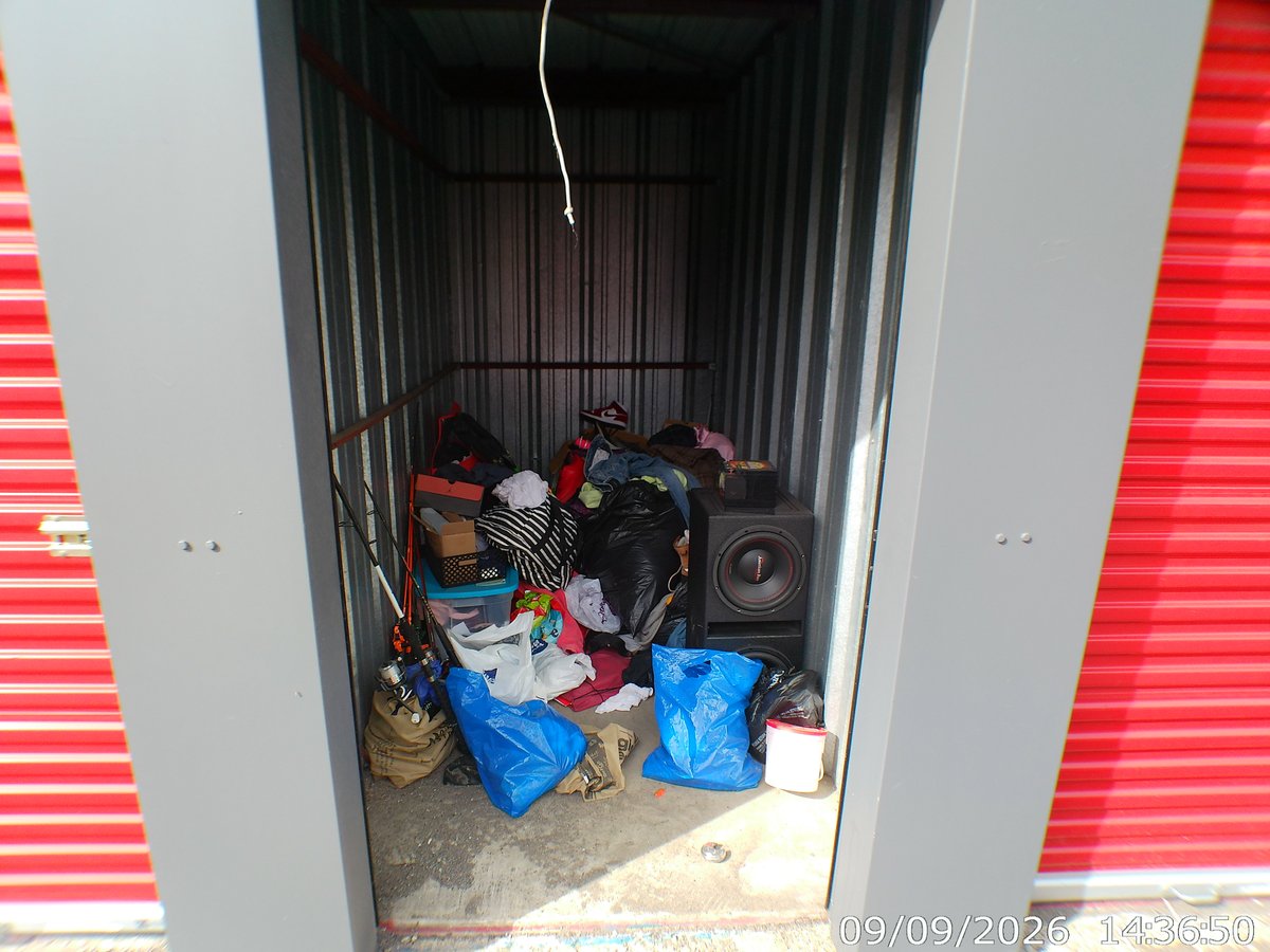 5 x 10 storage unit in Warrensville HTS, OH