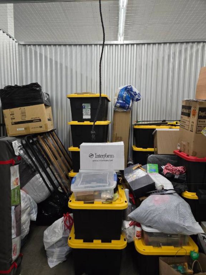 10 x 8 storage unit in Layton, UT