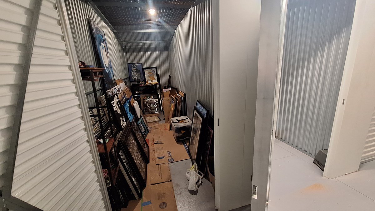 10 x 15 storage unit in Pittsburgh, PA