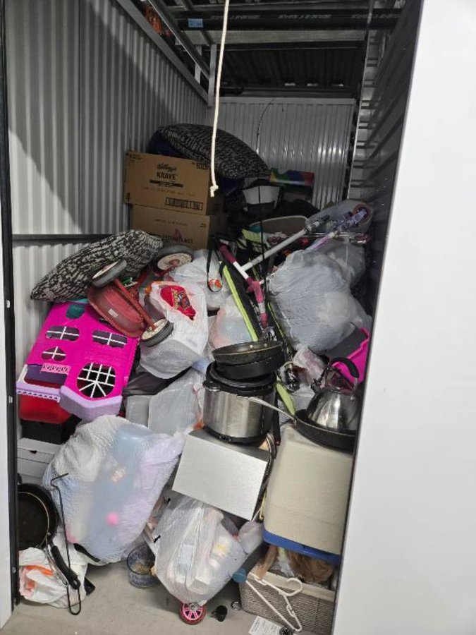 5 x 10 storage unit in Tolleson, AZ