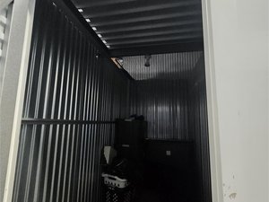 5 x 10 storage unit in Bronx, NY