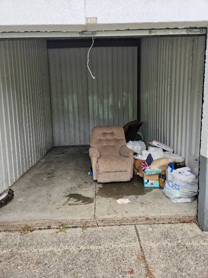 10 x 15 storage unit in Florence, KY