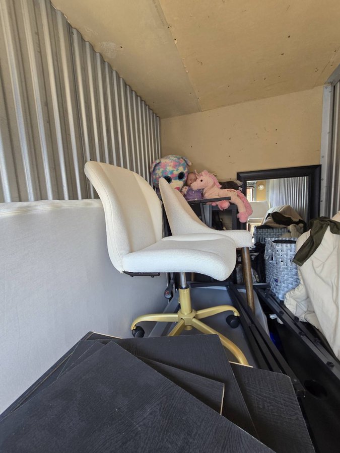 5 x 10 storage unit in Arlington, TX