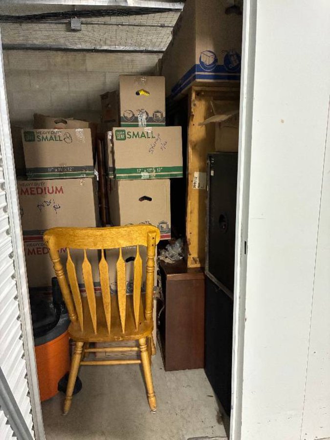 10 x 15 storage unit in Port Charlotte, FL
