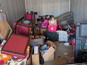 10 x 24 storage unit in Arlington, TX