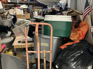 10 x 15 storage unit in Daly City, CA