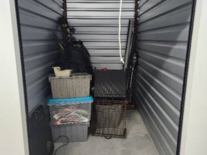 5 x 10 storage unit in Tulsa, OK