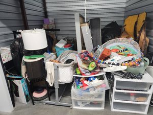 10 x 10 storage unit in Tulsa, OK