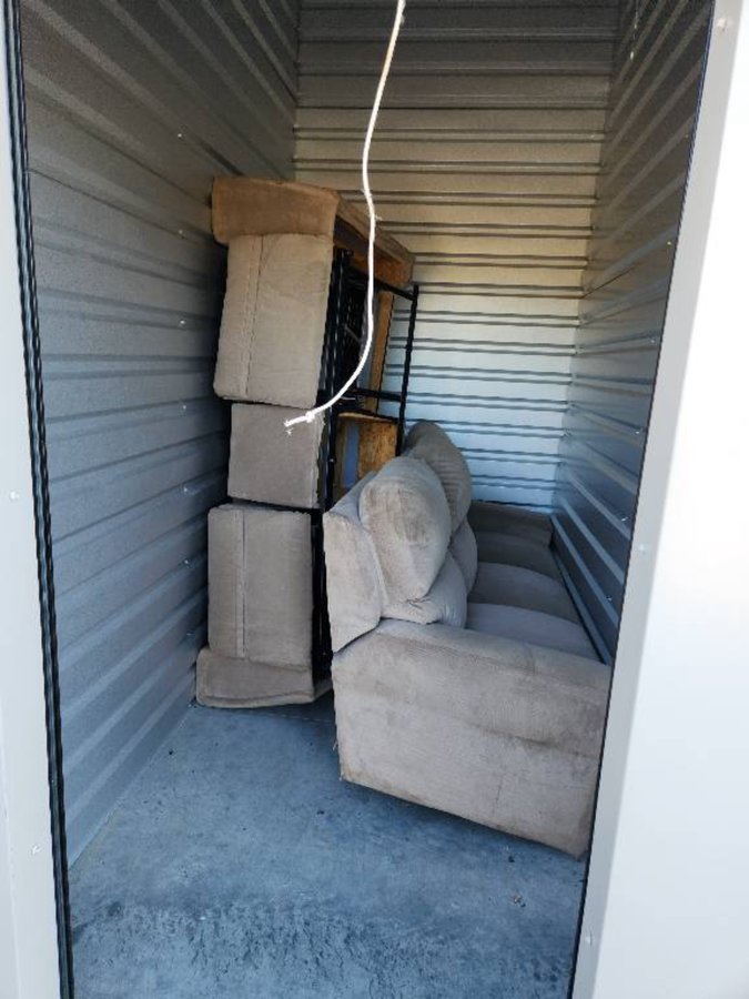 5 x 10 storage unit in Tulsa, OK
