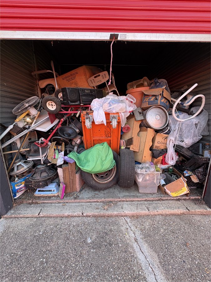 10 x 25 storage unit in Dallas, TX