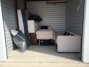10 x 10 storage unit in Duncanville, TX
