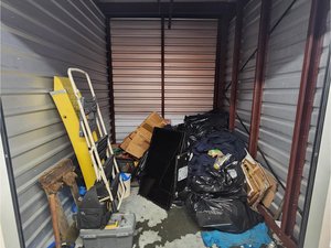 8 x 10 storage unit in Belleville, NJ