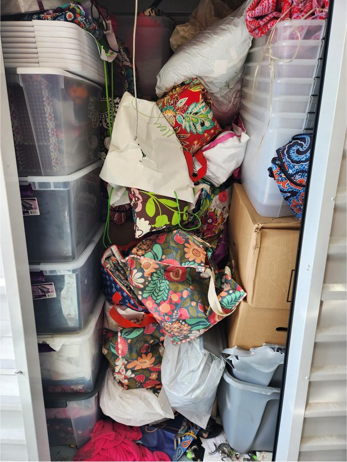 5 x 5 storage unit in Belleville, NJ