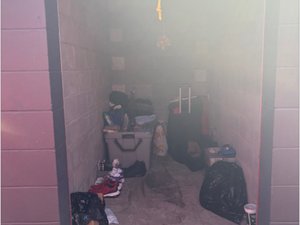 5 x 10 storage unit in Jacksonville, FL
