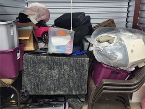 10 x 10 storage unit in Huntsville, AL