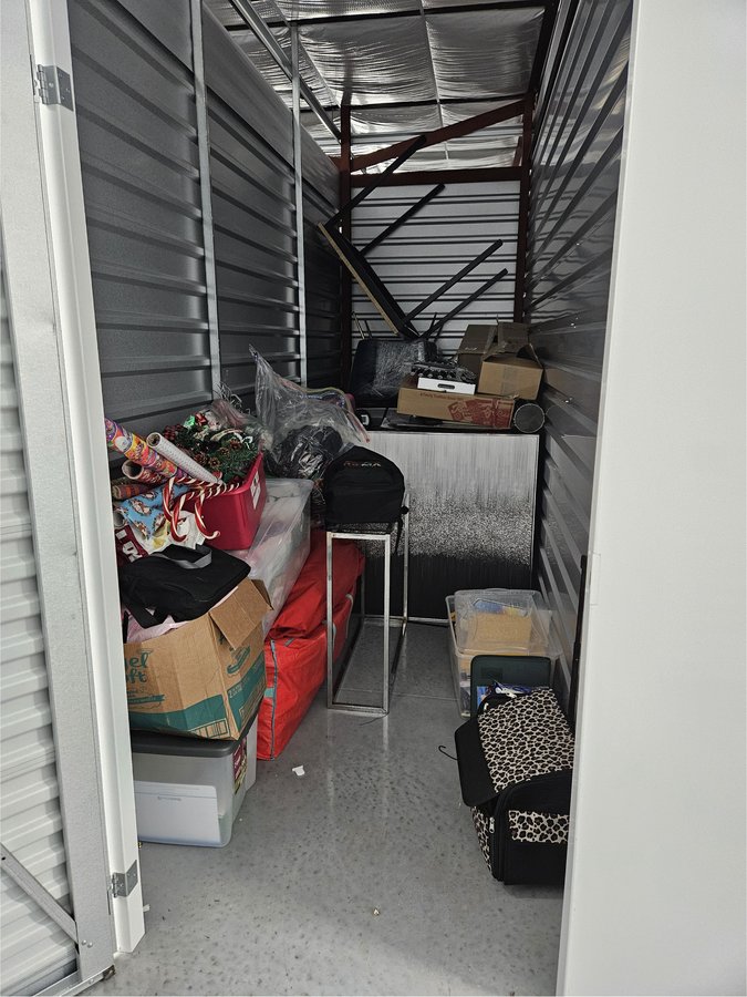 5 x 15 storage unit in Sebring, FL