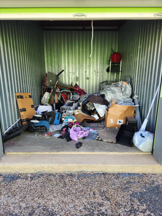 10 x 15 storage unit in Cedar Hill, TX