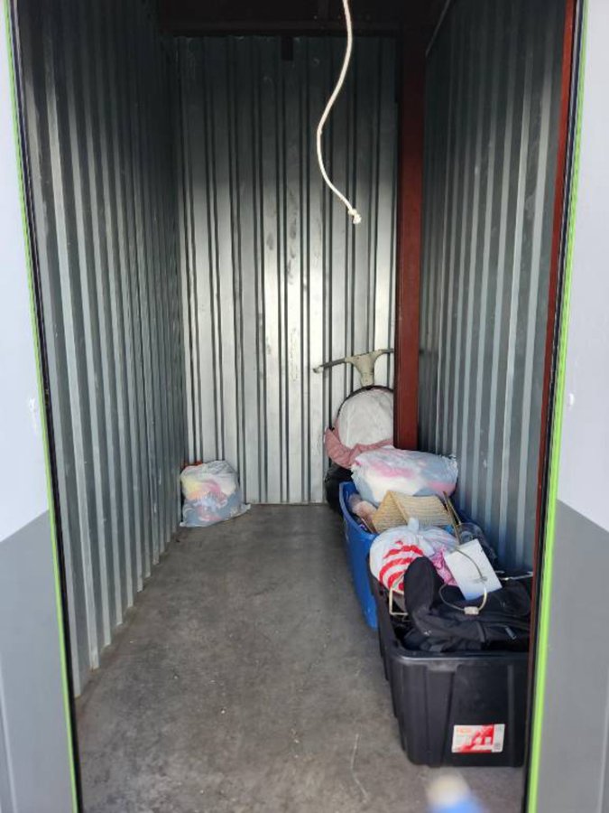5 x 10 storage unit in Cedar Hill, TX